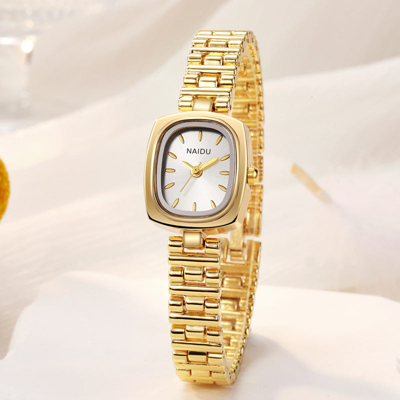 Aurélie Watch